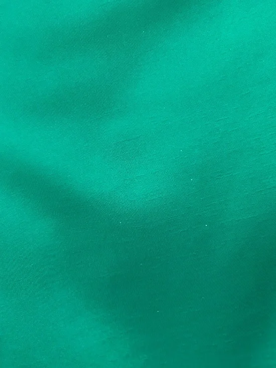 Green evening formal gown dress with jewelry - Picture 10 of 11